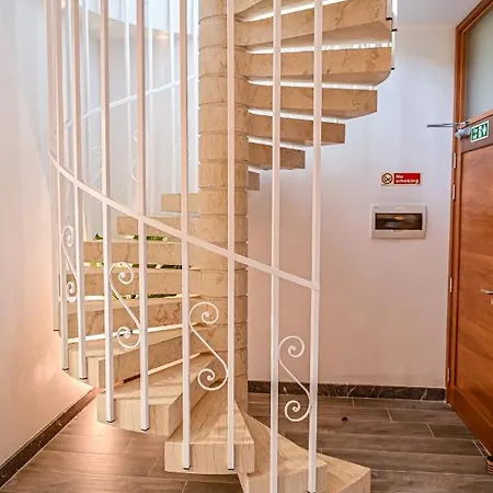 Droplet Apartment Kalkara Exterior photo